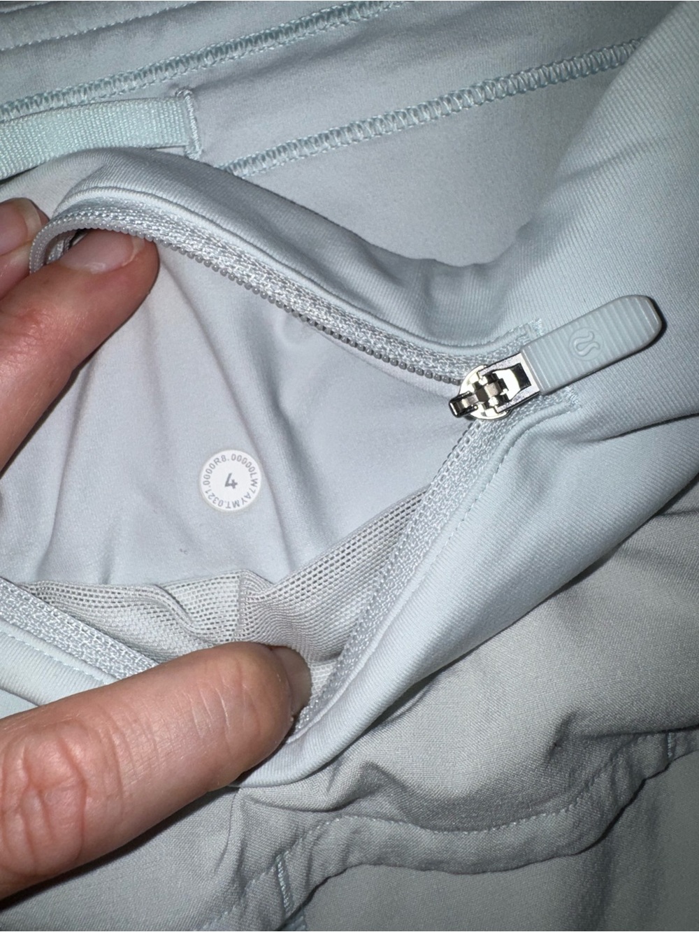 Lululemon Speed Up Mid-Rise Lined Short 4" - Picture 4 of 6